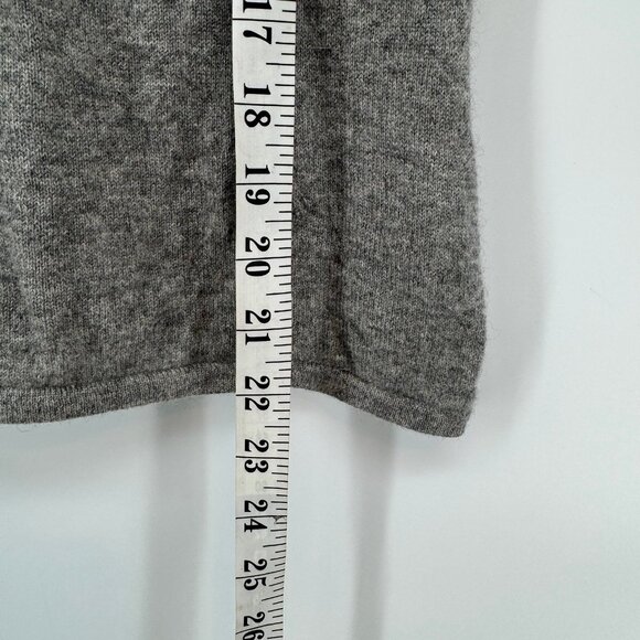 ANN TAYLOR 100% Cashmere Gray Sleeveless Sweater Top Womens sz L - Picture 4 of 5